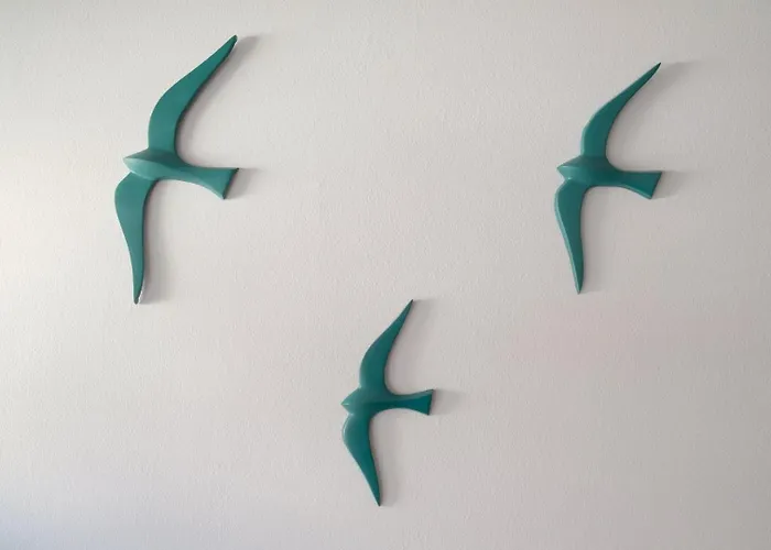 Guestready - Back To Little World